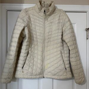 The North Face Women's Off-White Puffer Jacket